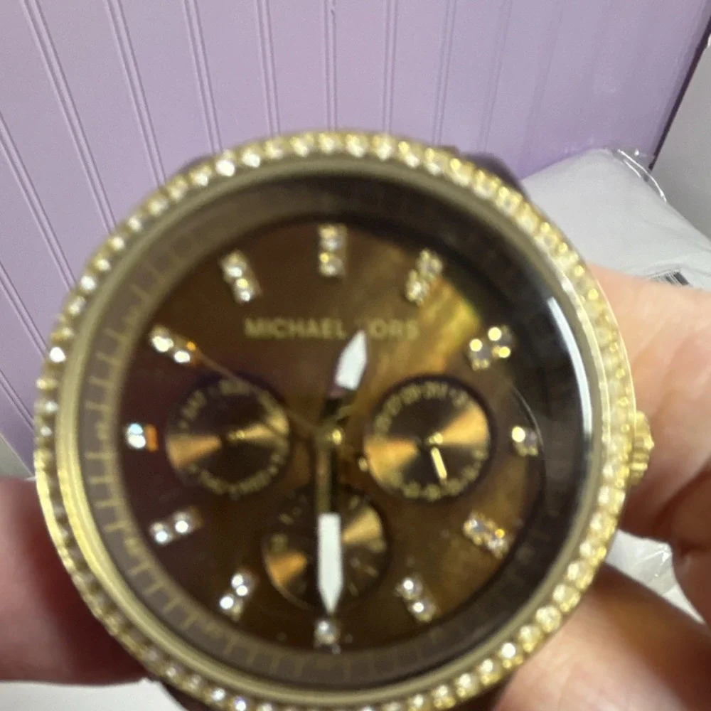 Michael Kors‎ Women's Chronograph Quartz Watch Brown Resin Band Gold Tone